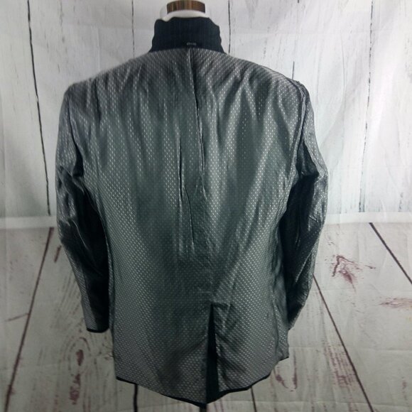 JF. J.Ferrar Modern Fit 46R 3 Button Charcoal Striped 2pc Suit - Picture 11 of 16